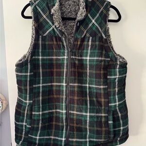 Maurices Reversible Gray Sherpa Vest